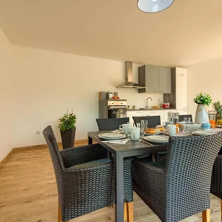Mit Privatpool Fuer 12 Personen Ca 200 Qm In Fazana-surida, Istrien Istrische Riviera Fazana